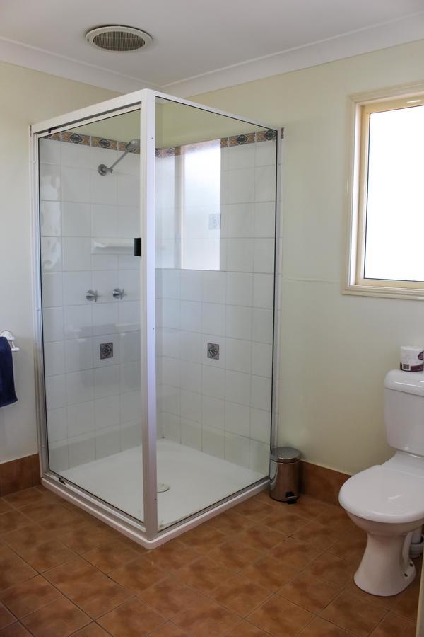 Dirranbandi Motor Inn Экстерьер фото